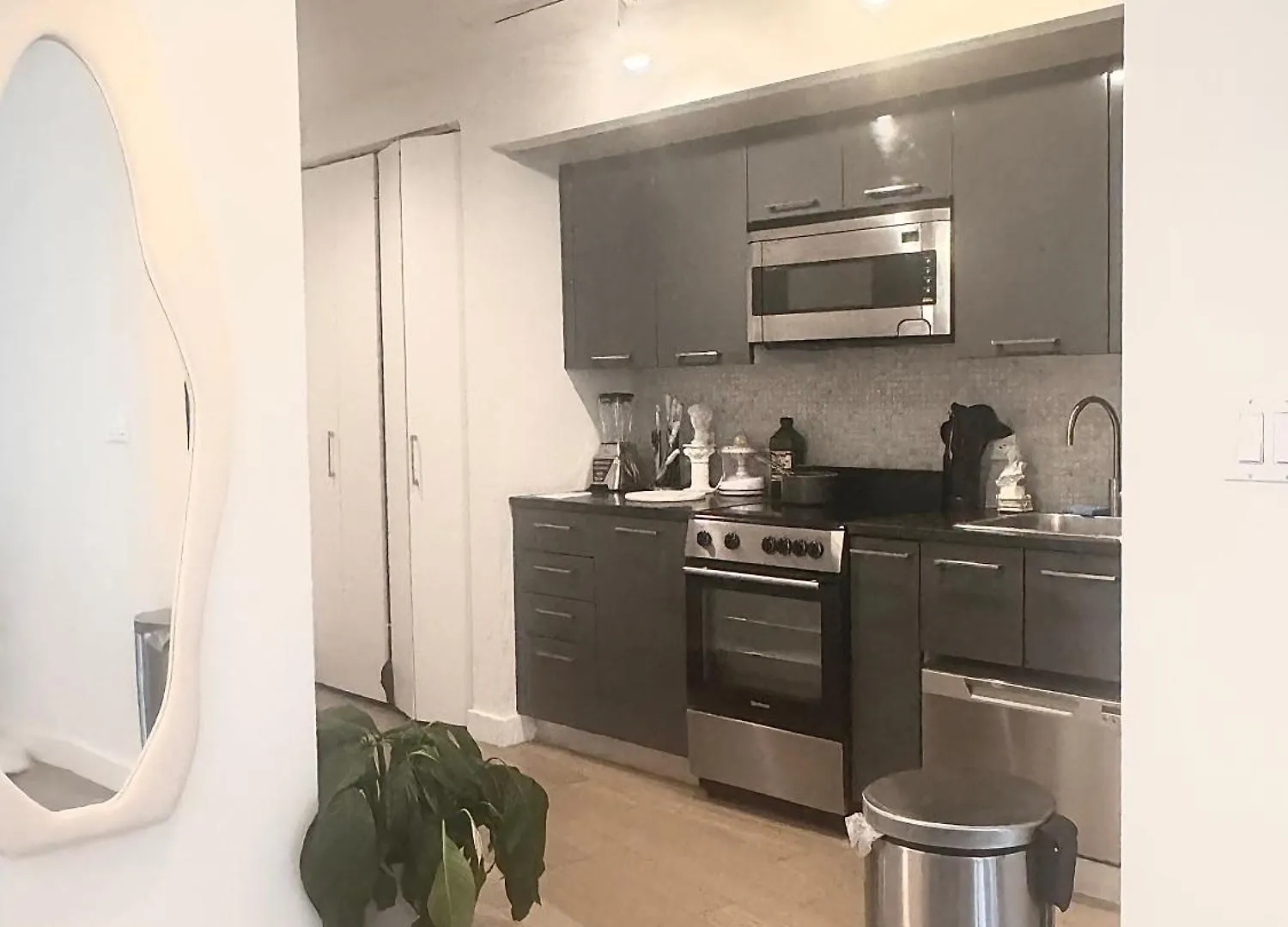 Exquisite Urban Oasis: Luxury 1 Bedroom Retreat In Downtown Manhattan Nowy Jork Apartament